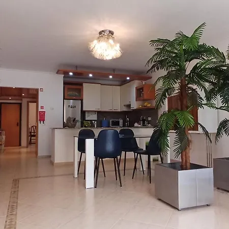 아파트 Vista Mar - Tennis And Indoor Outdoor Pool *